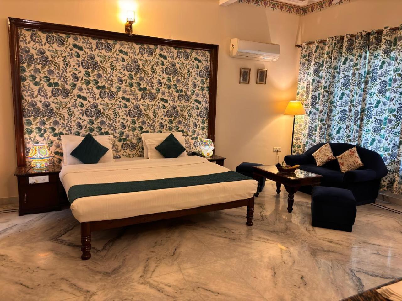 The Birder'S Inn Баратпур Екстериор снимка